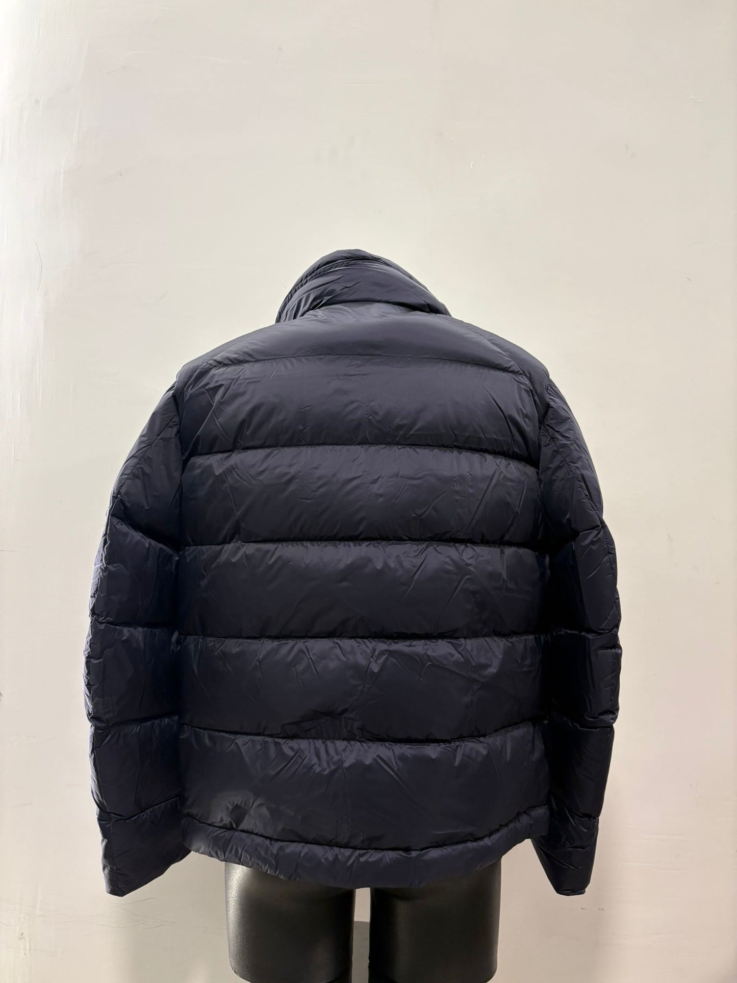 Piumino con cappuccio nascosto Wise