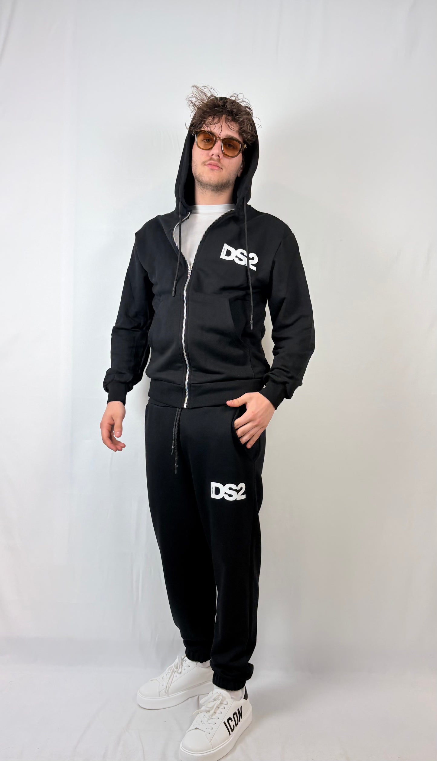 Felpa con zip DS2
