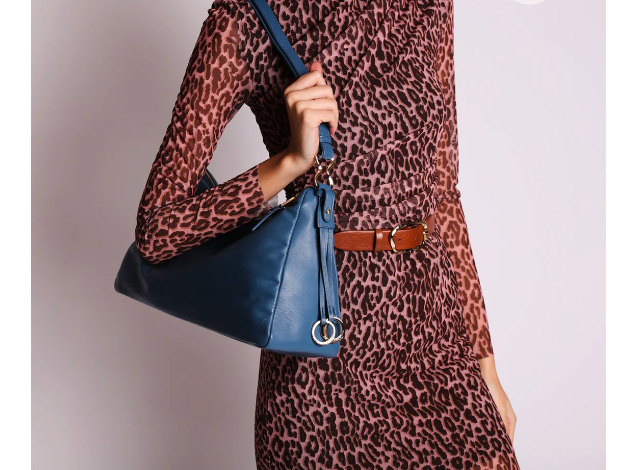 Borsa a spalla in pelle Susan colore blu Tosca Blu