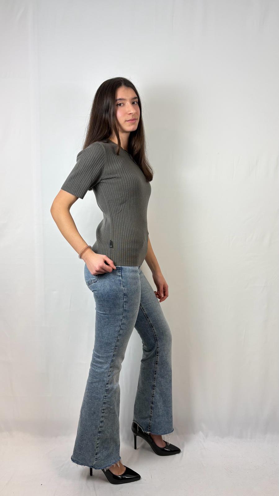 Maglia girocollo a costine Sharon Blauer