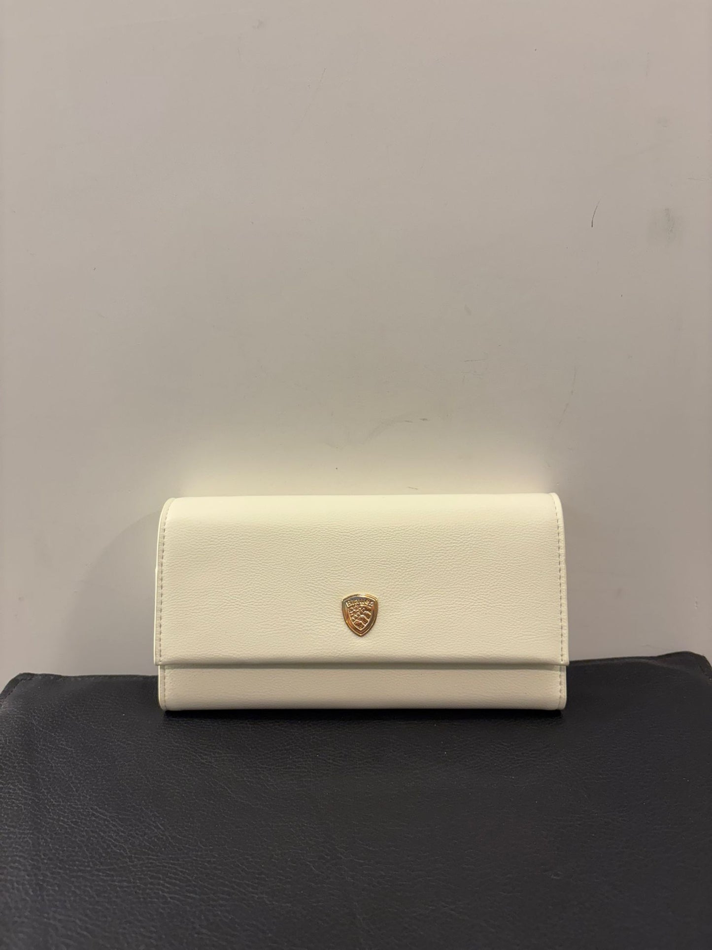 Portafoglio in ecopelle con logo scudo fenny Blauer