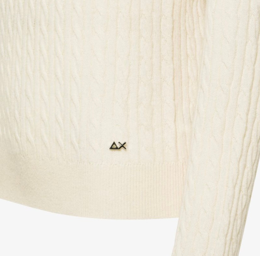 Maglia in lana a trecce con scollo a V Sun68