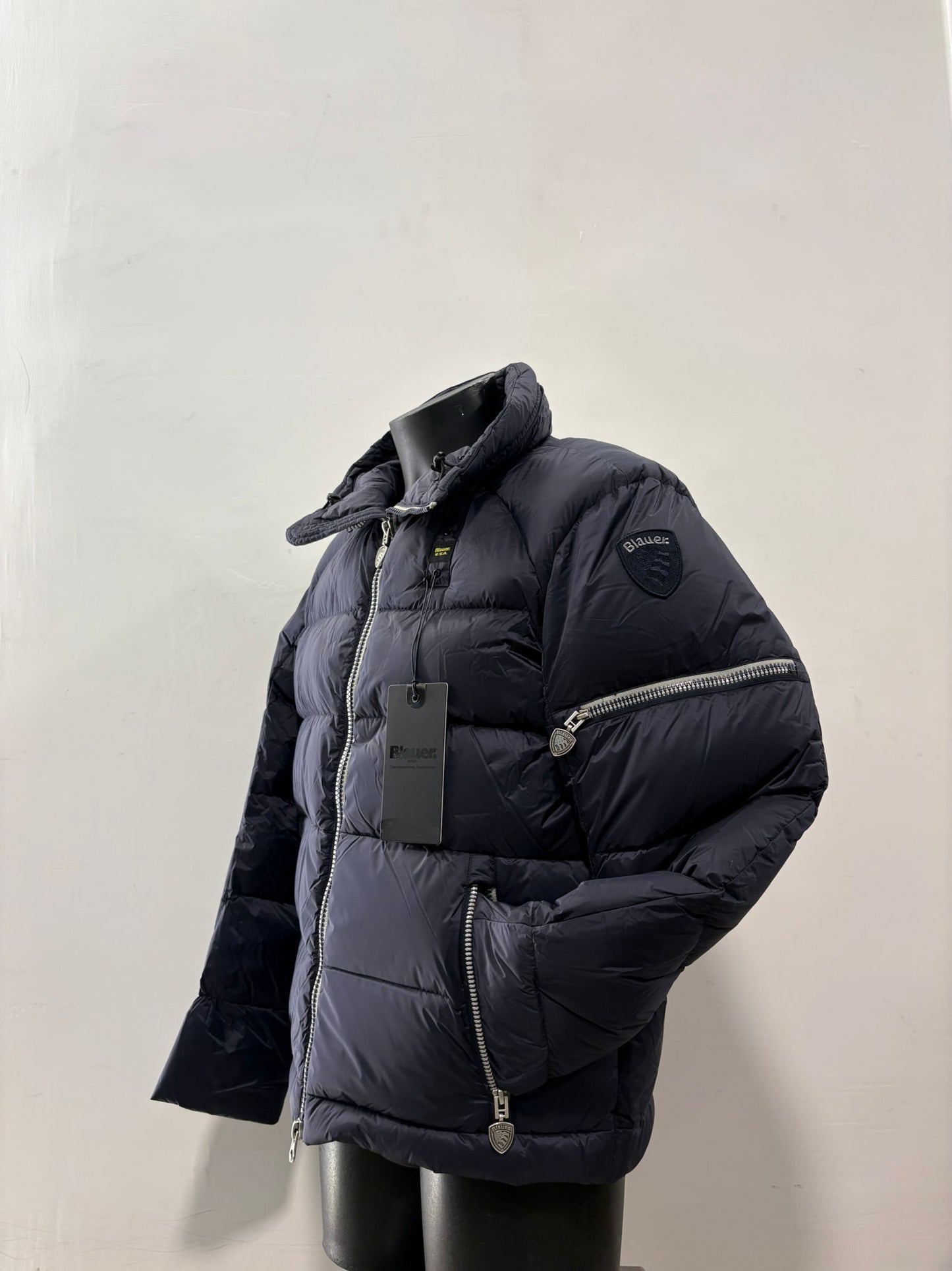 Piumino con cappuccio nascosto Wise