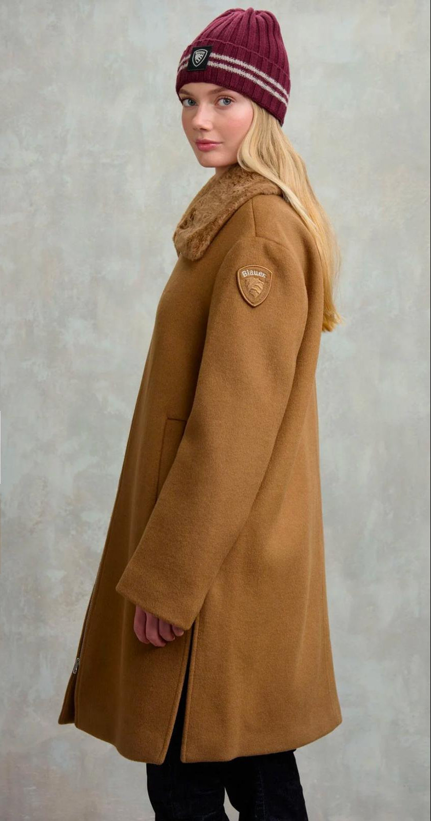 Cappotto con colletto in pelliccia Elmira Blauer