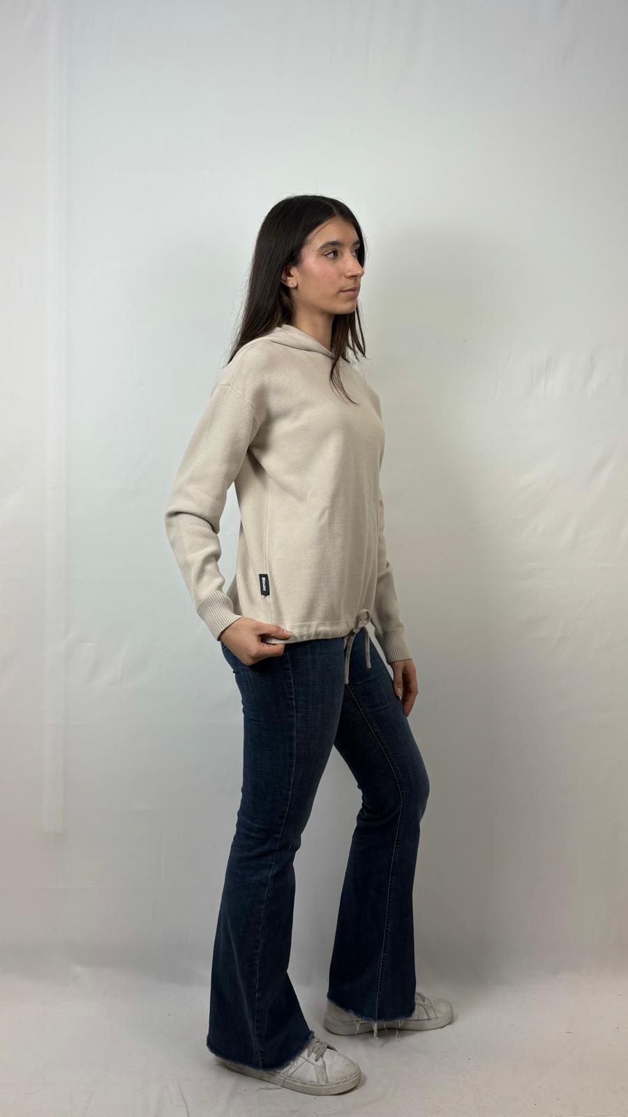 Maglia con cappuccio Haley Blauer