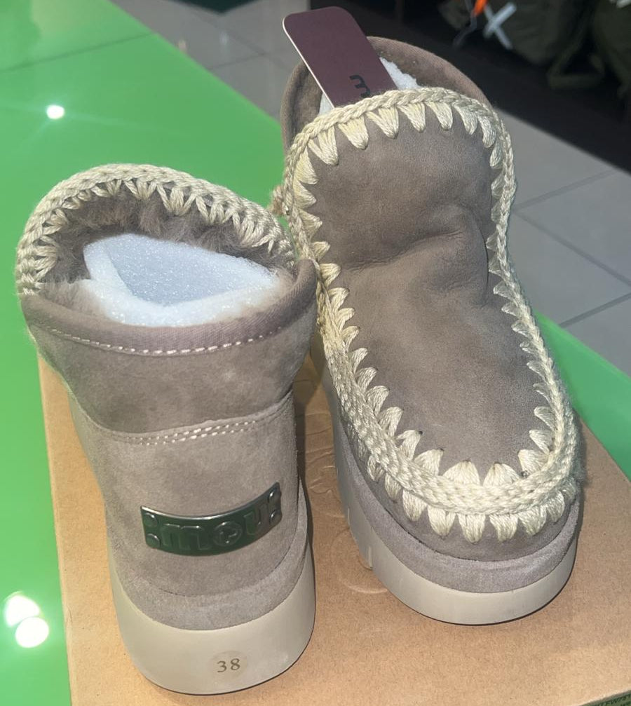 Scarpe Mou