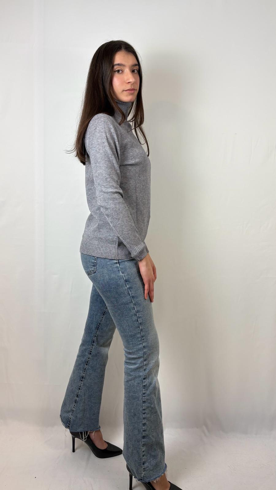 Maglia collo alto in viscosa Karma