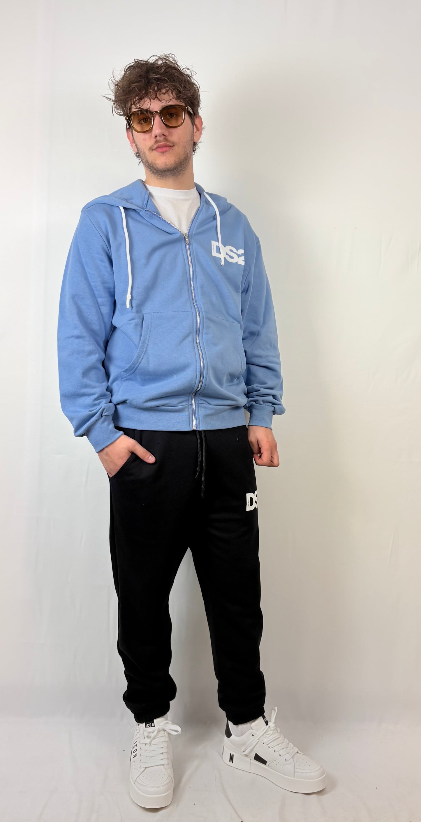 felpa con zip DS2