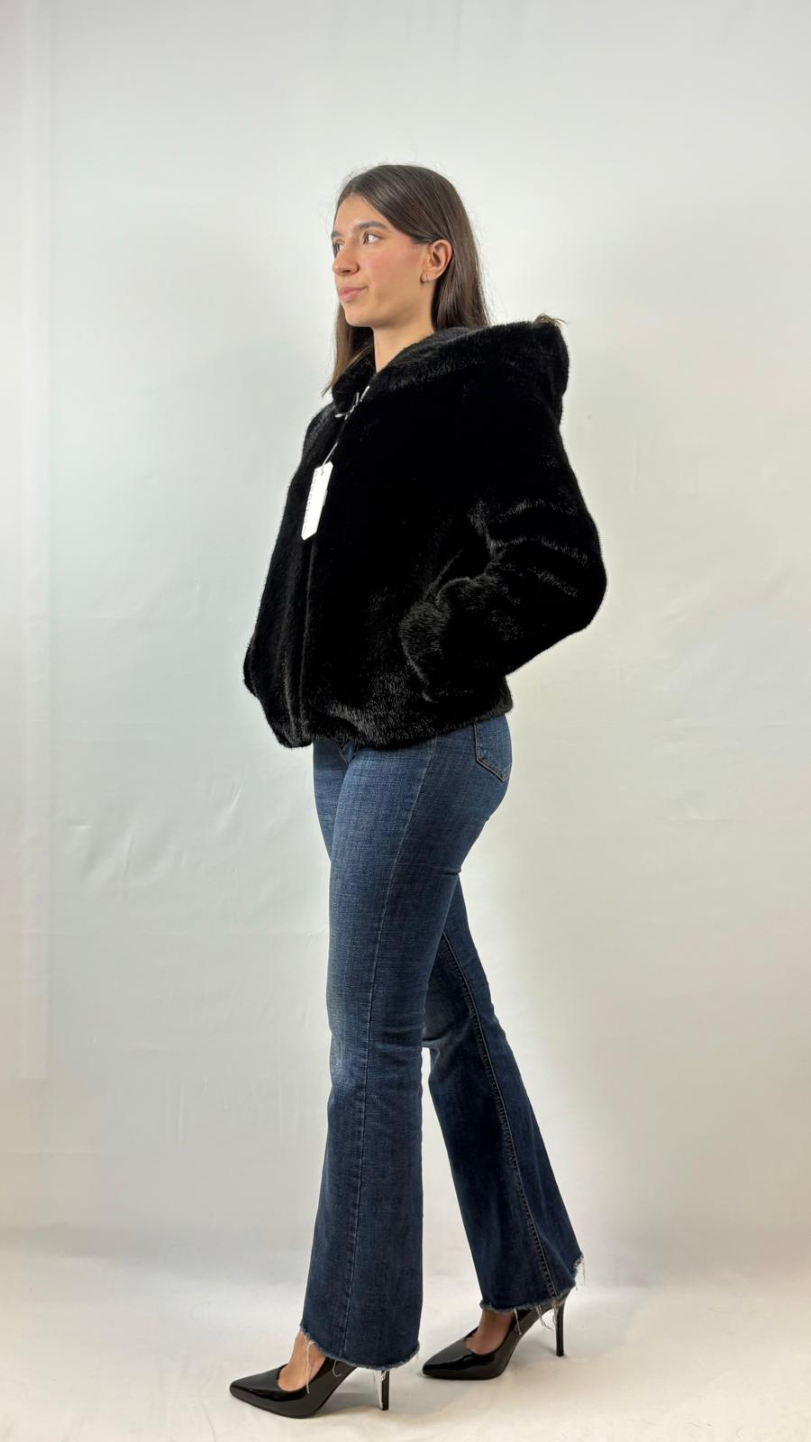 Ecopelliccia con cappuccio Censured