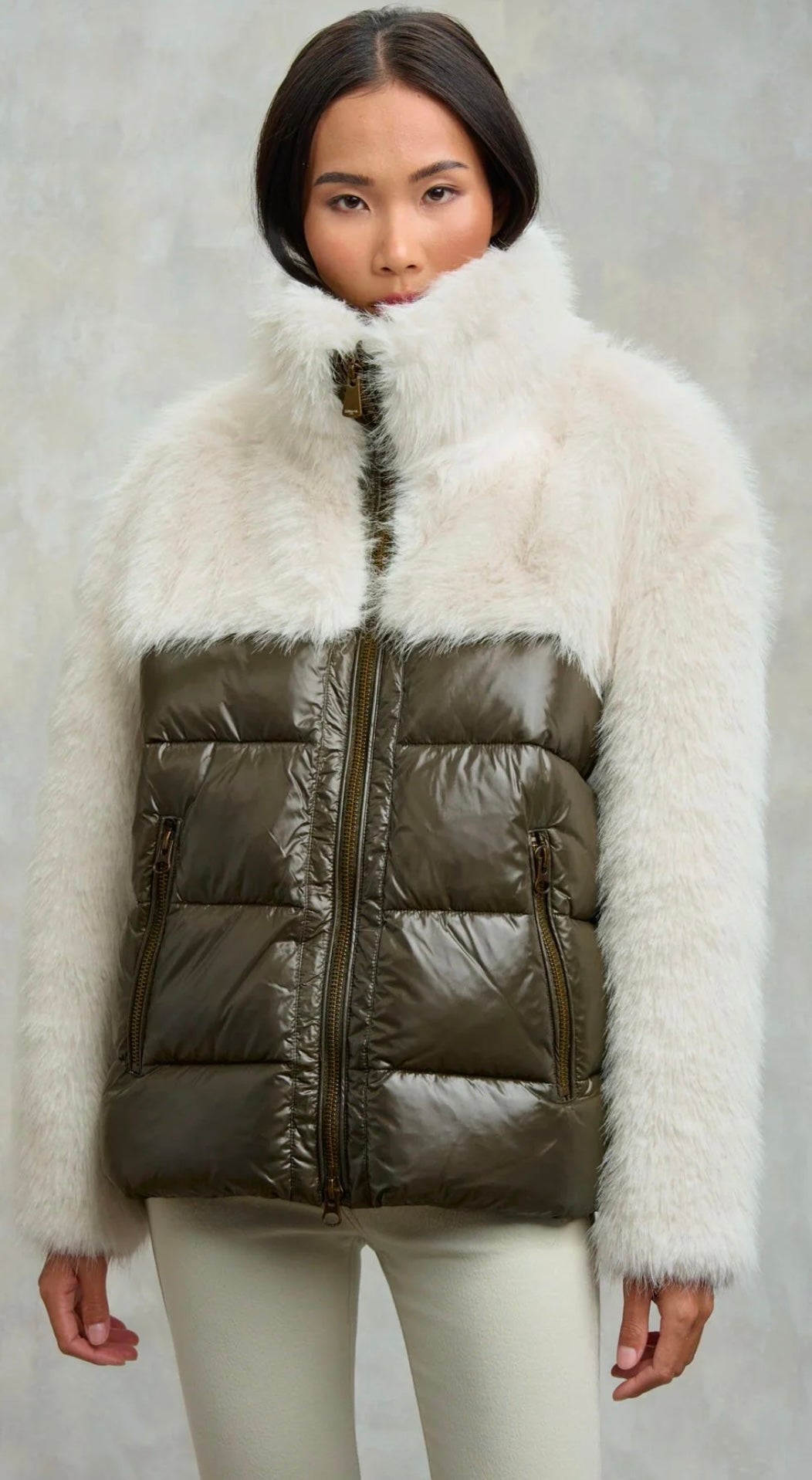 Giacca in nylon con ecopelliccia Tortora