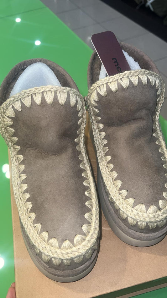 Scarpe Mou