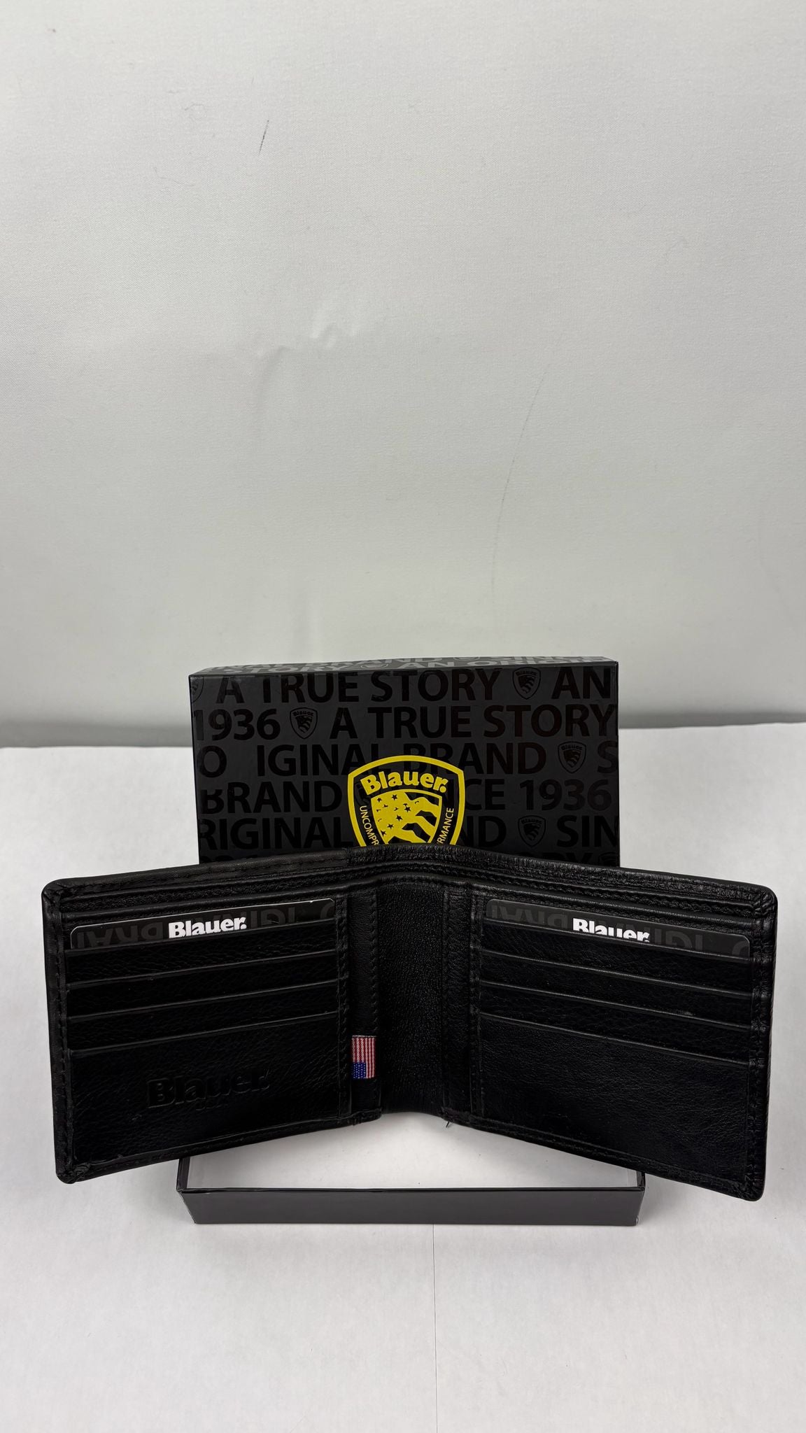 Portafoglio Almont Blauer