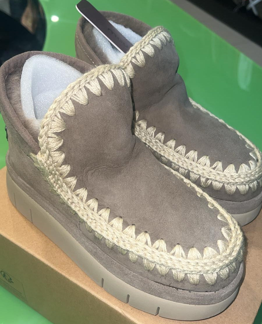 Scarpe Mou