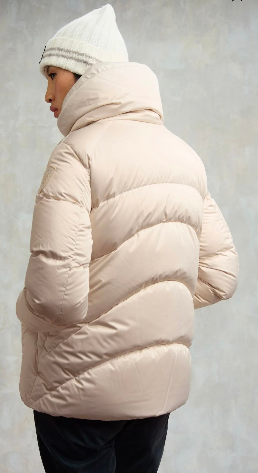 Piumino con collo ampio Maryland