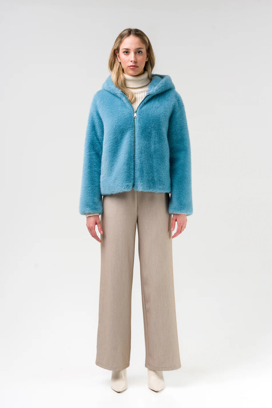 Ecopelliccia con cappuccio Censured