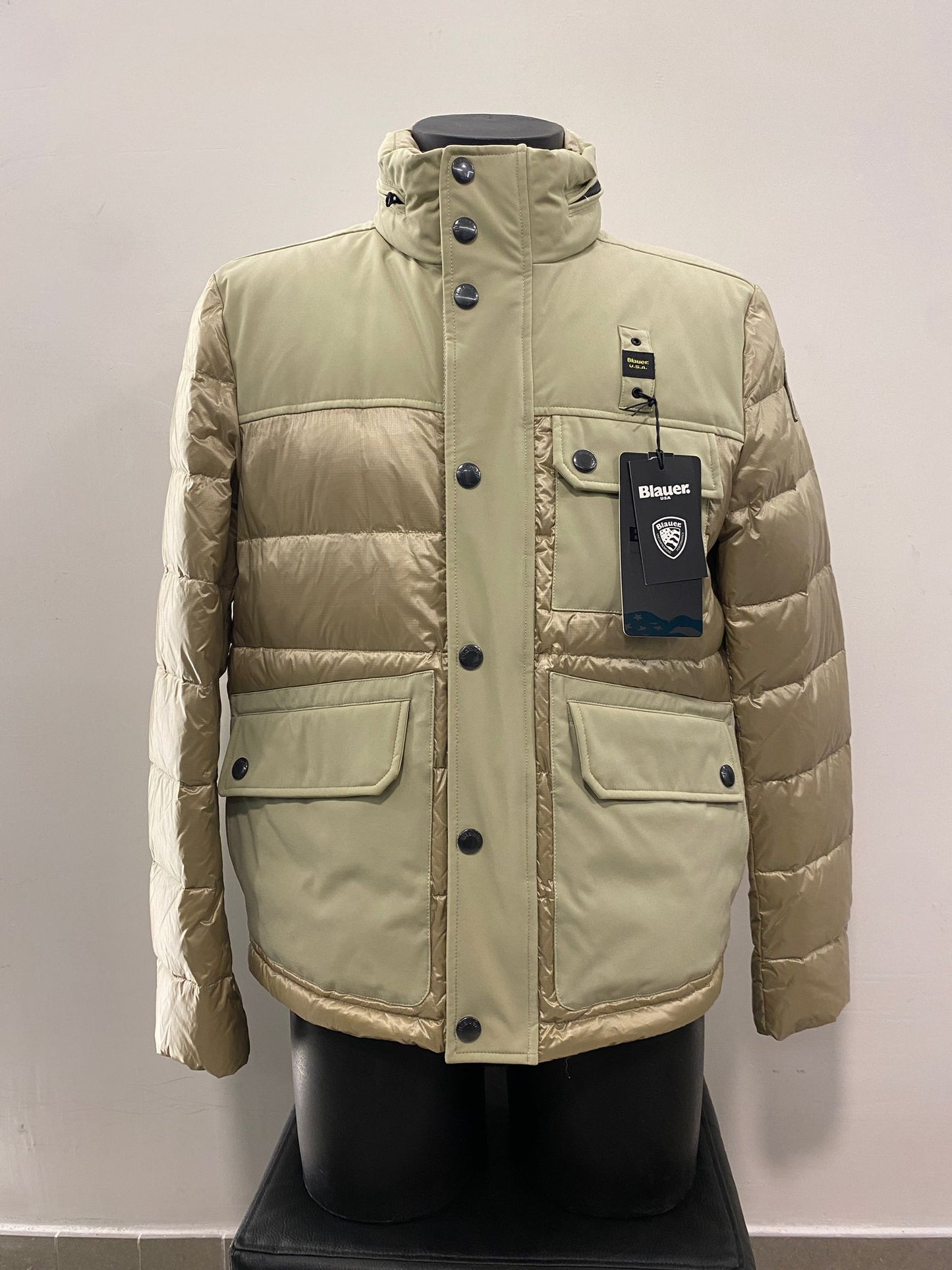 Giubbino corto imbottito piuma Blauer