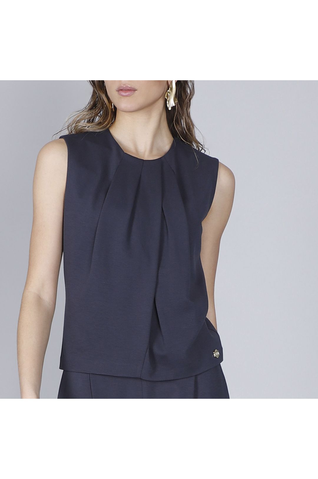 Top con pieghe allo scollo antracite Cafè Noir