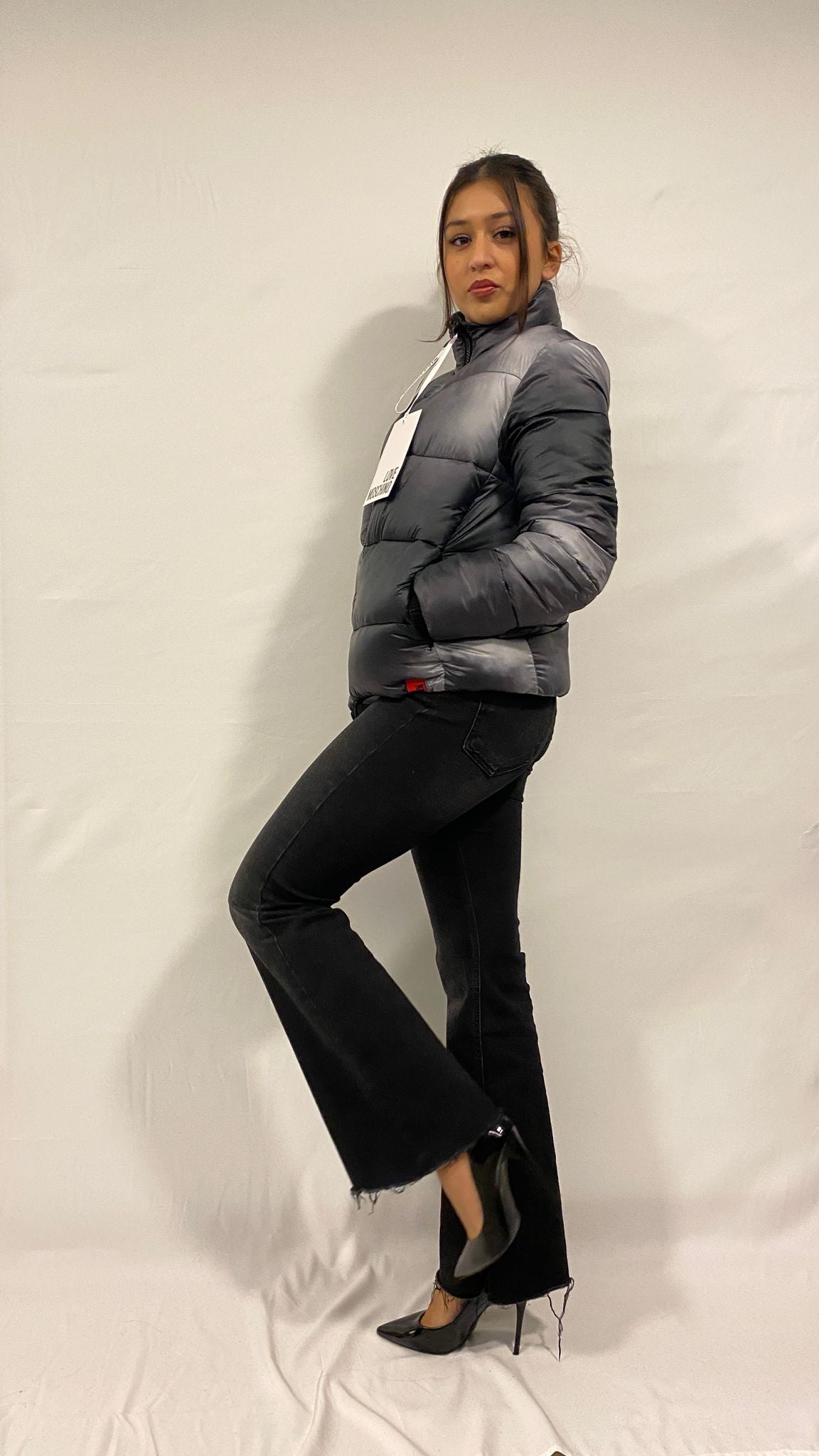 Giubbetto  Love Moschino senza cappuccio.