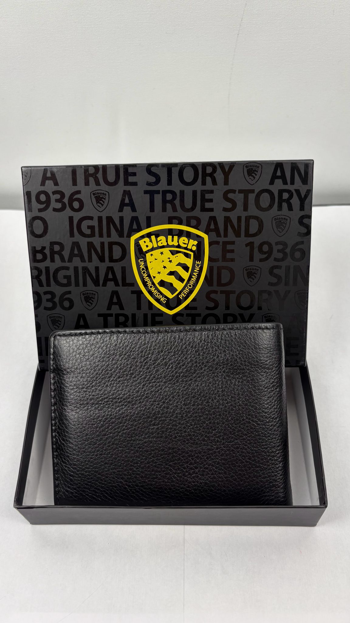 Portafoglio Almont Blauer