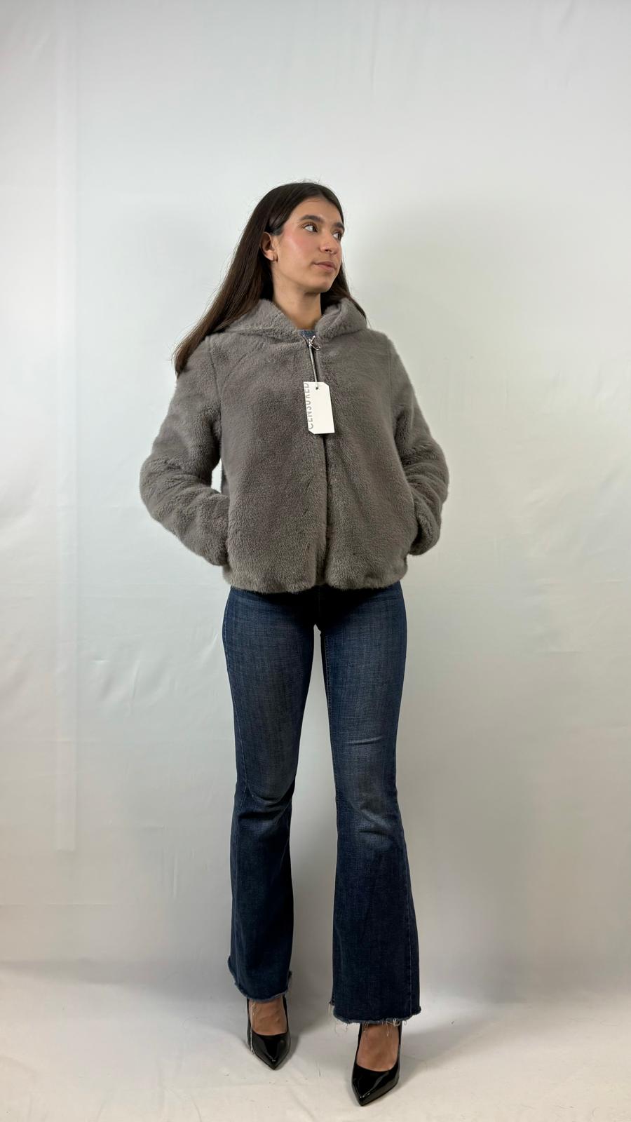 Ecopelliccia con cappuccio Censured