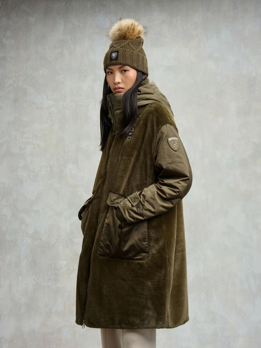 Giubbetto lungo in pelliccia eco Peaver Blauer